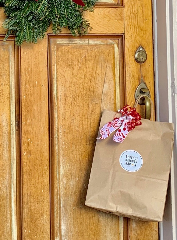 bacon+gift+door.jpg