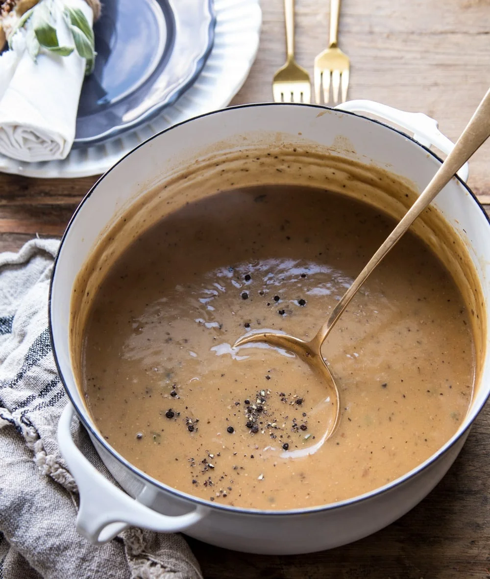 Make+Ahead+White+Wine+Gravy.jpg