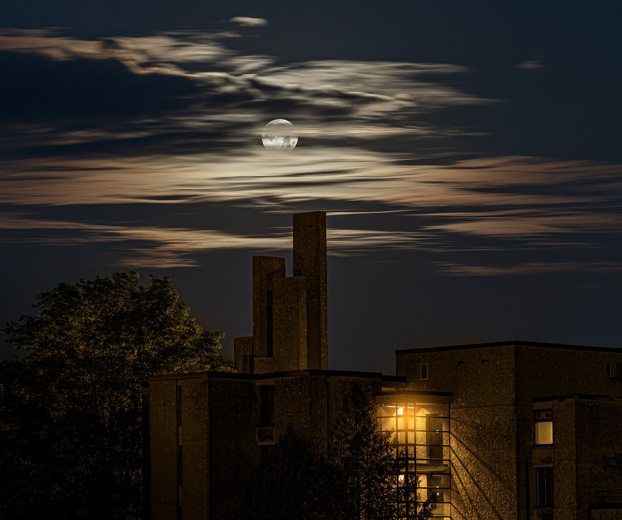 Buck Moon Descending, Trent University 2020.07.05