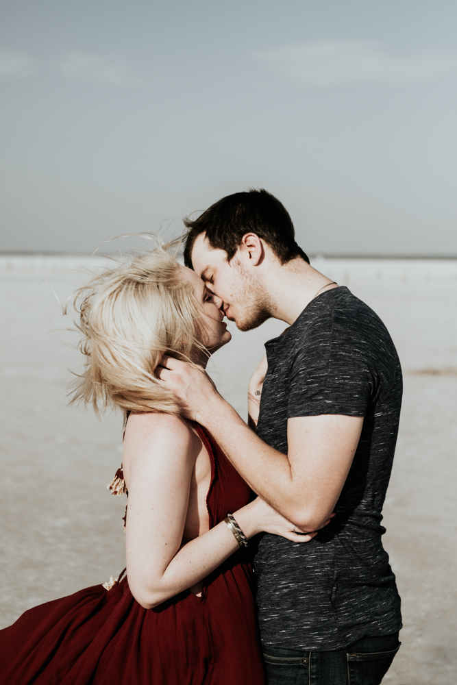 Couples Engagement Photographer, Adventure Photography Session in Great Salt Plains State Park 