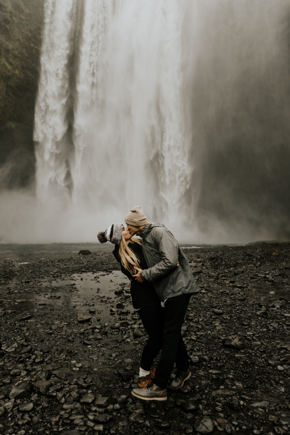 Adventurous Couples Session in Iceland
