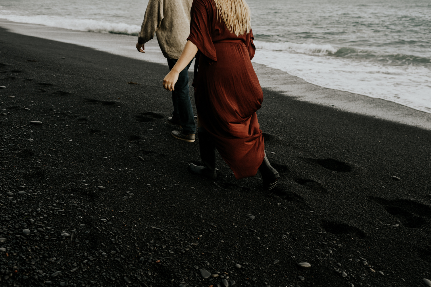 Black Sand beach Adventurous and fun Couples Session in Vik, Iceland