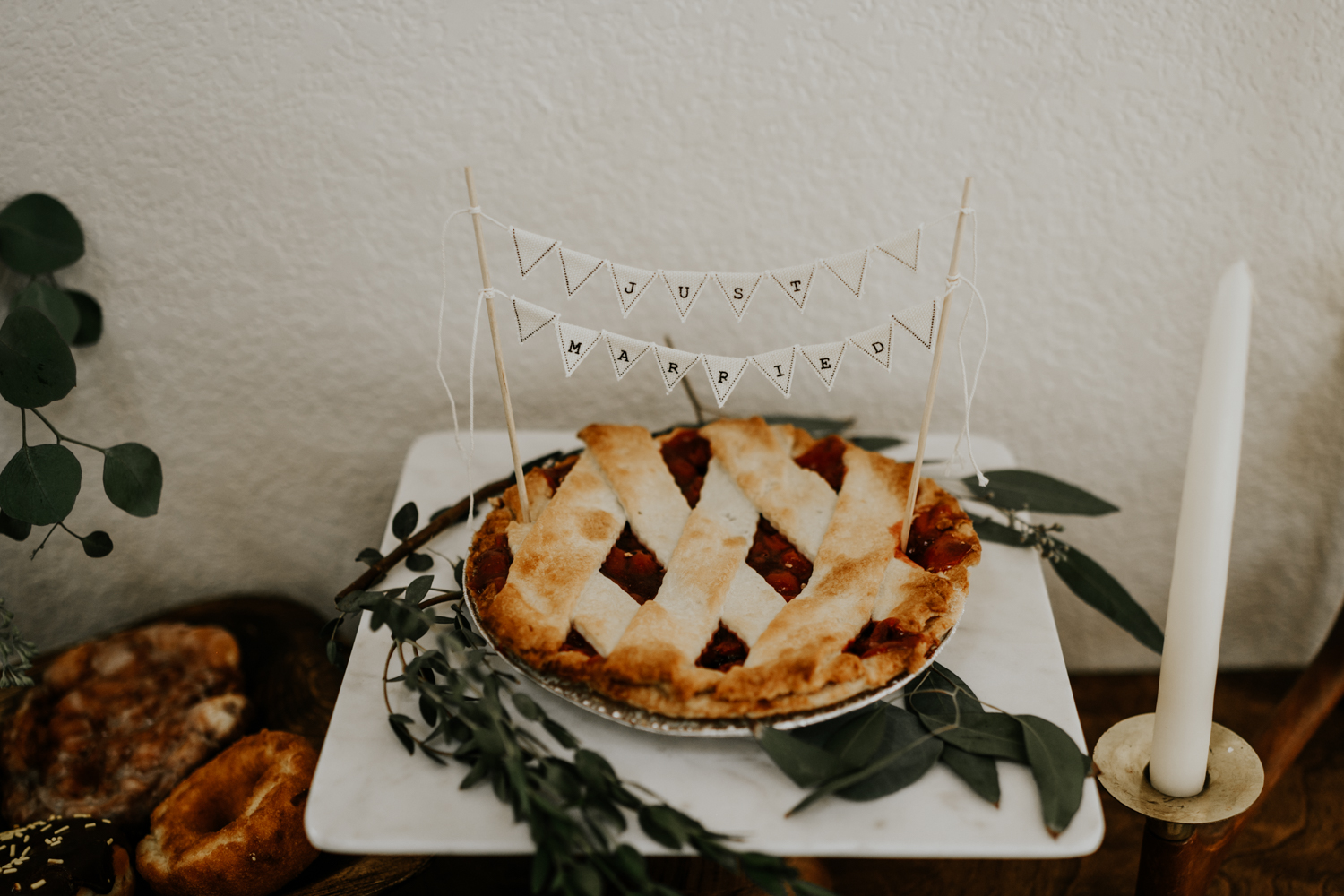 Intimate Mountain Wedding Cutest Cake and Decor Photos, Meadow Creek, Pine Colorado