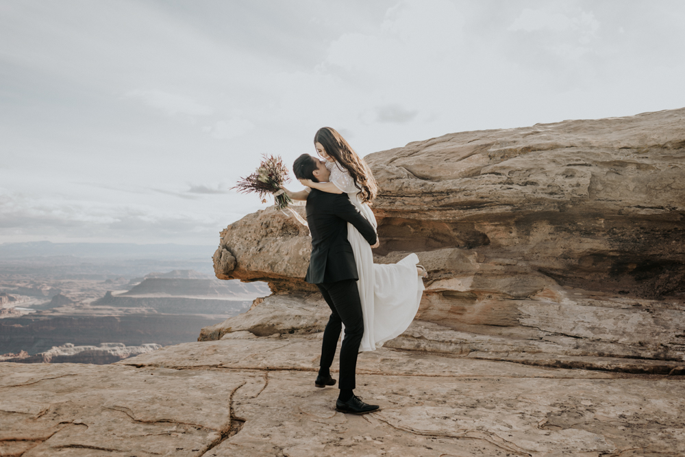 Moab Elopement Photographer