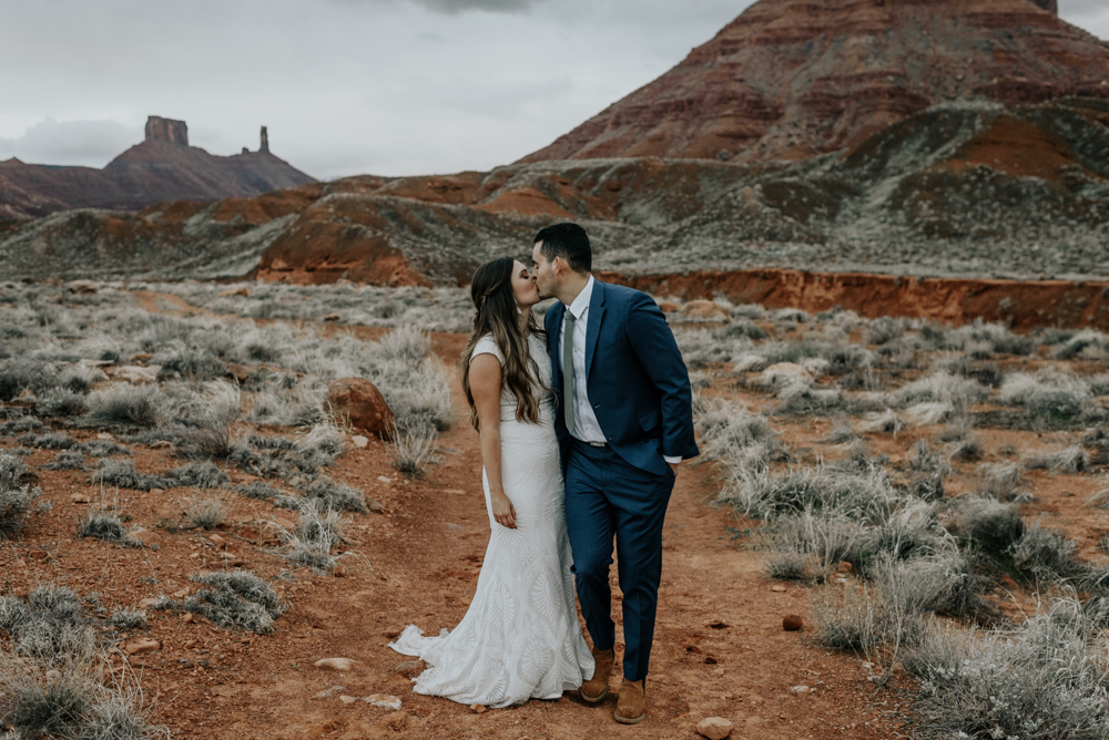 Elopement Photographer in Utah