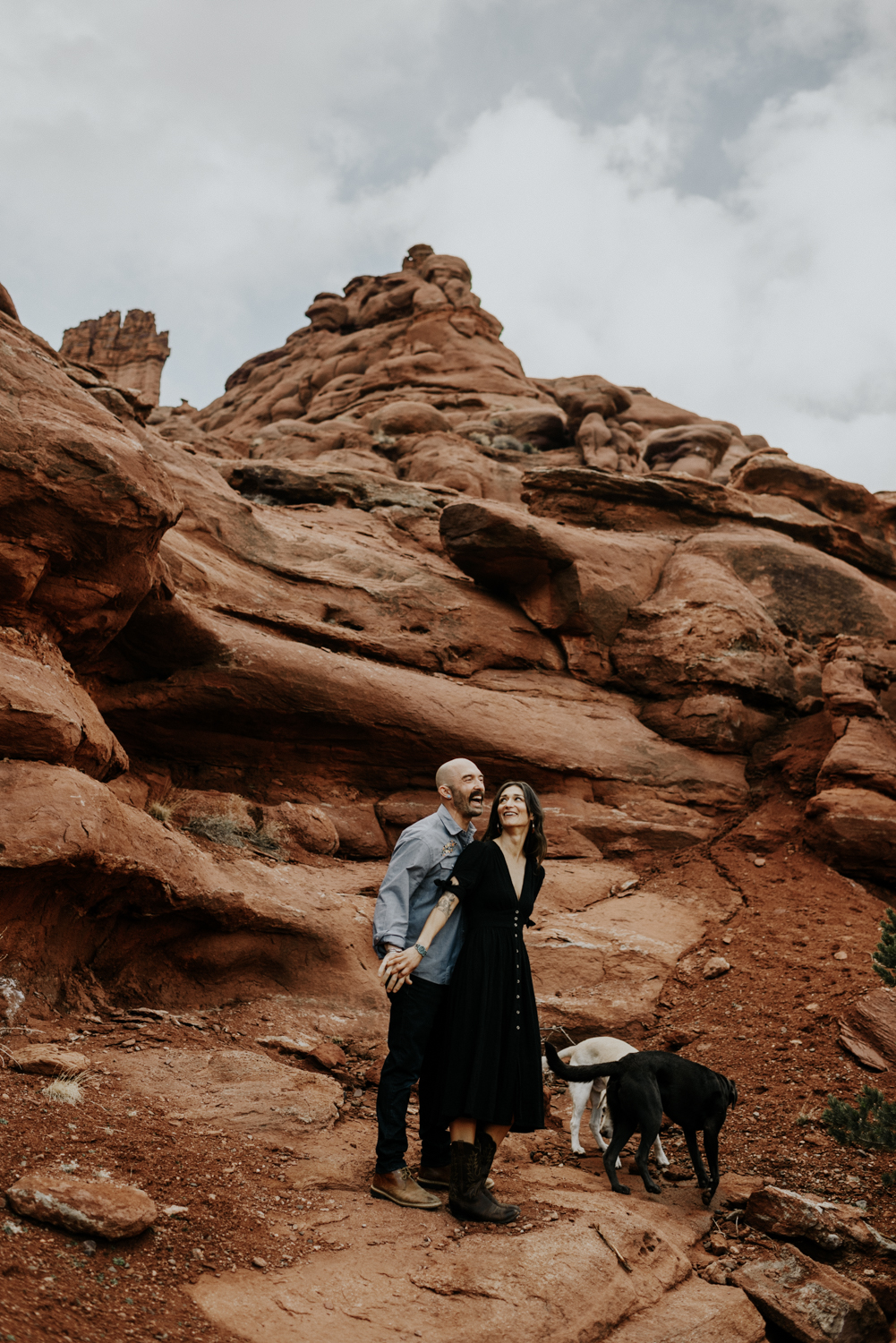 Cute Couples Pictures in Moab, Utah