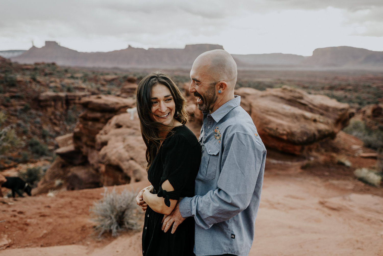 Cute Couples Pictures in Moab, Utah
