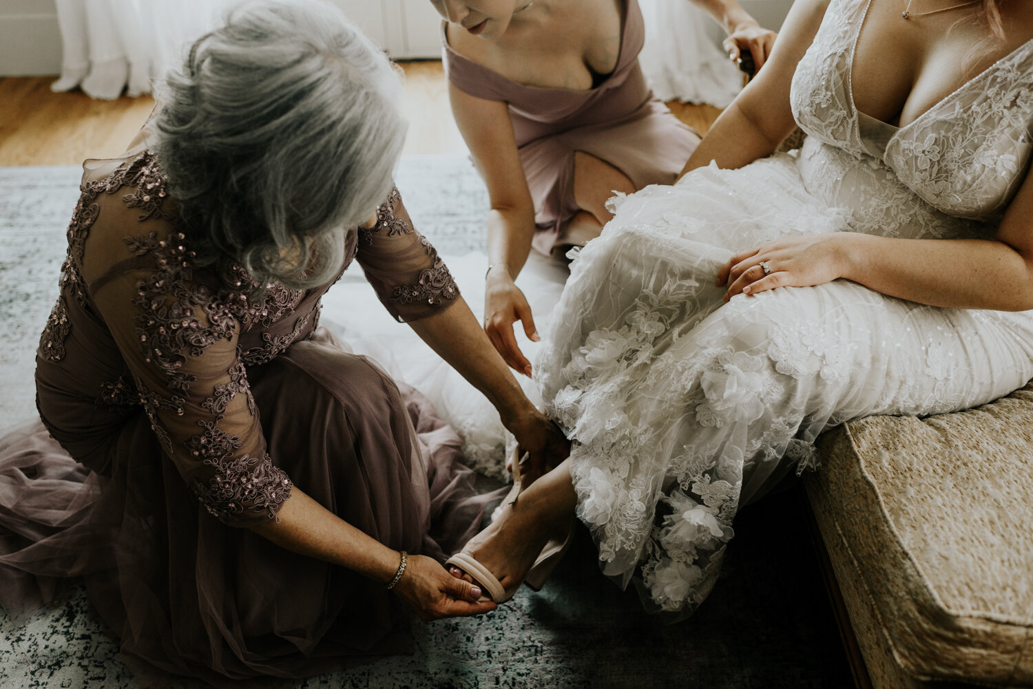 Bride Getting Ready Photos in Austin, Texas