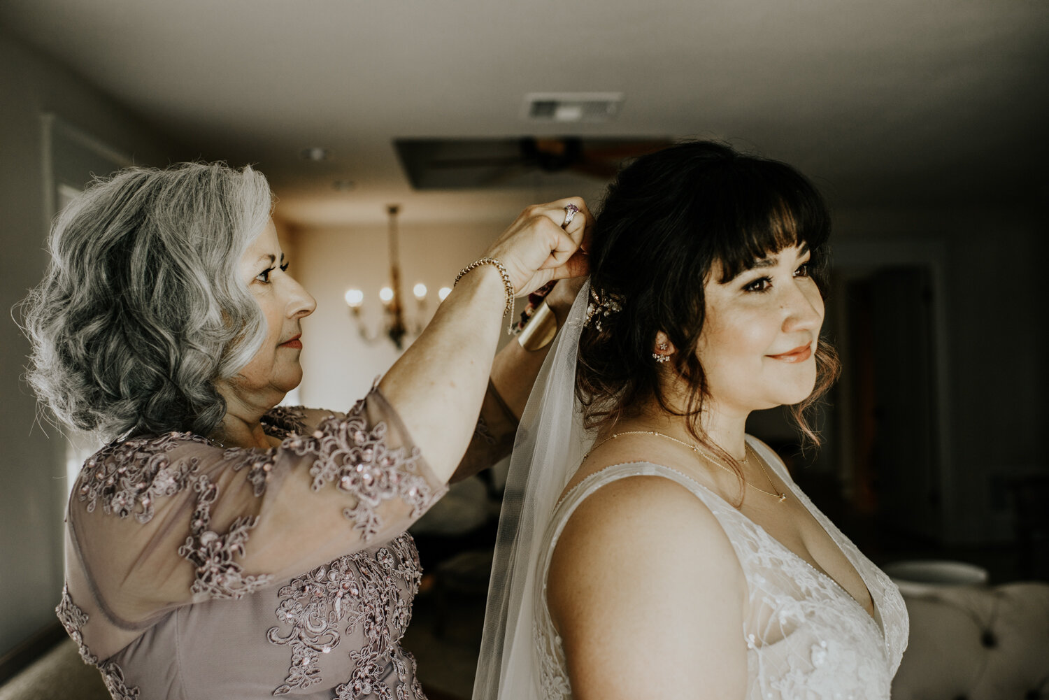 Bride Getting Ready Photos in Austin, Texas