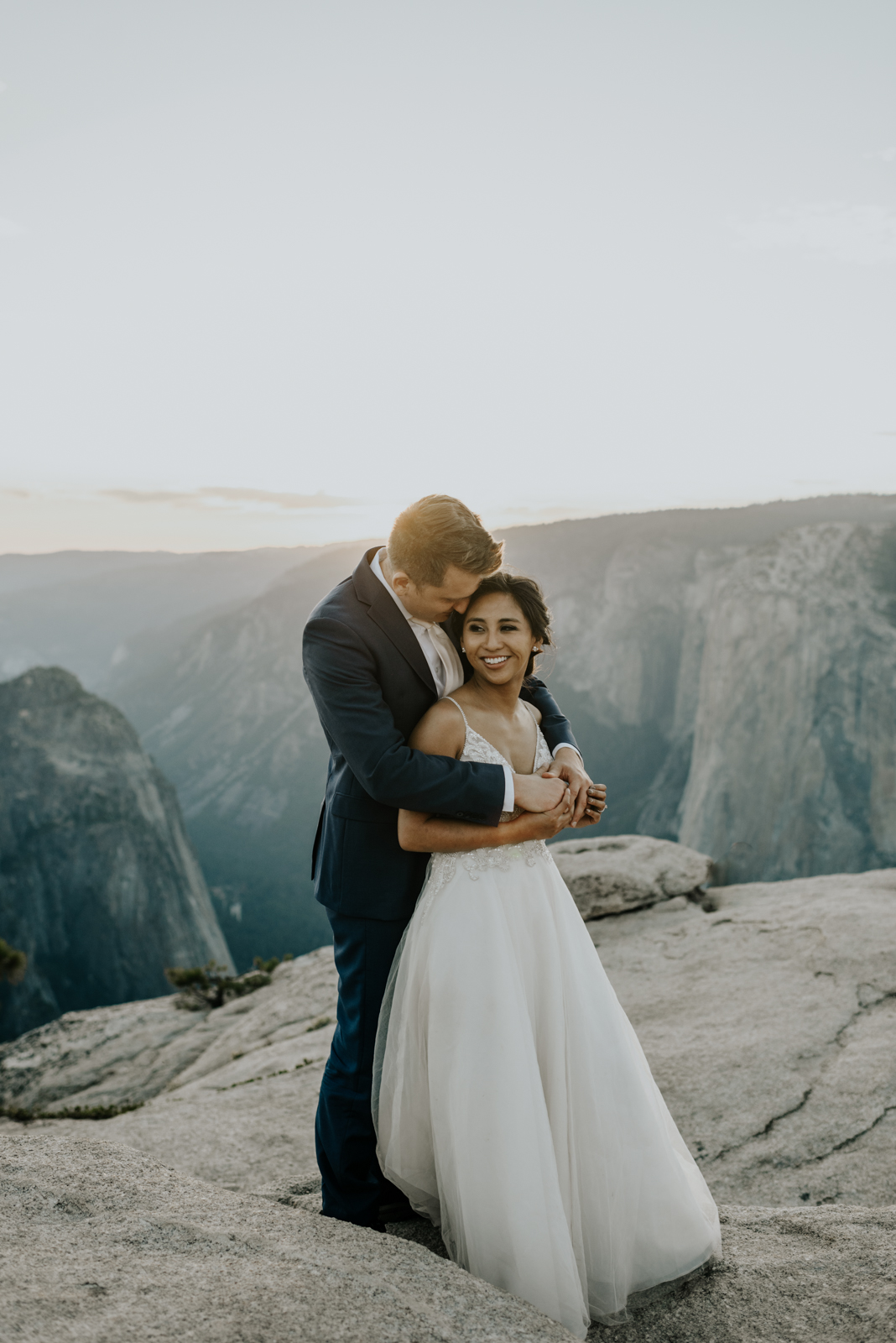 Destination Wedding Photographer Bride and Groom Portraits at Yosemite