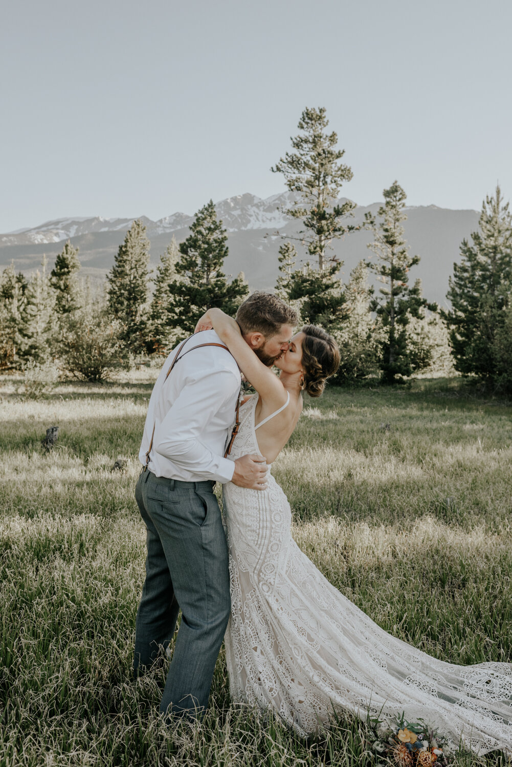 Breckenridge, CO Elopement First Kiss