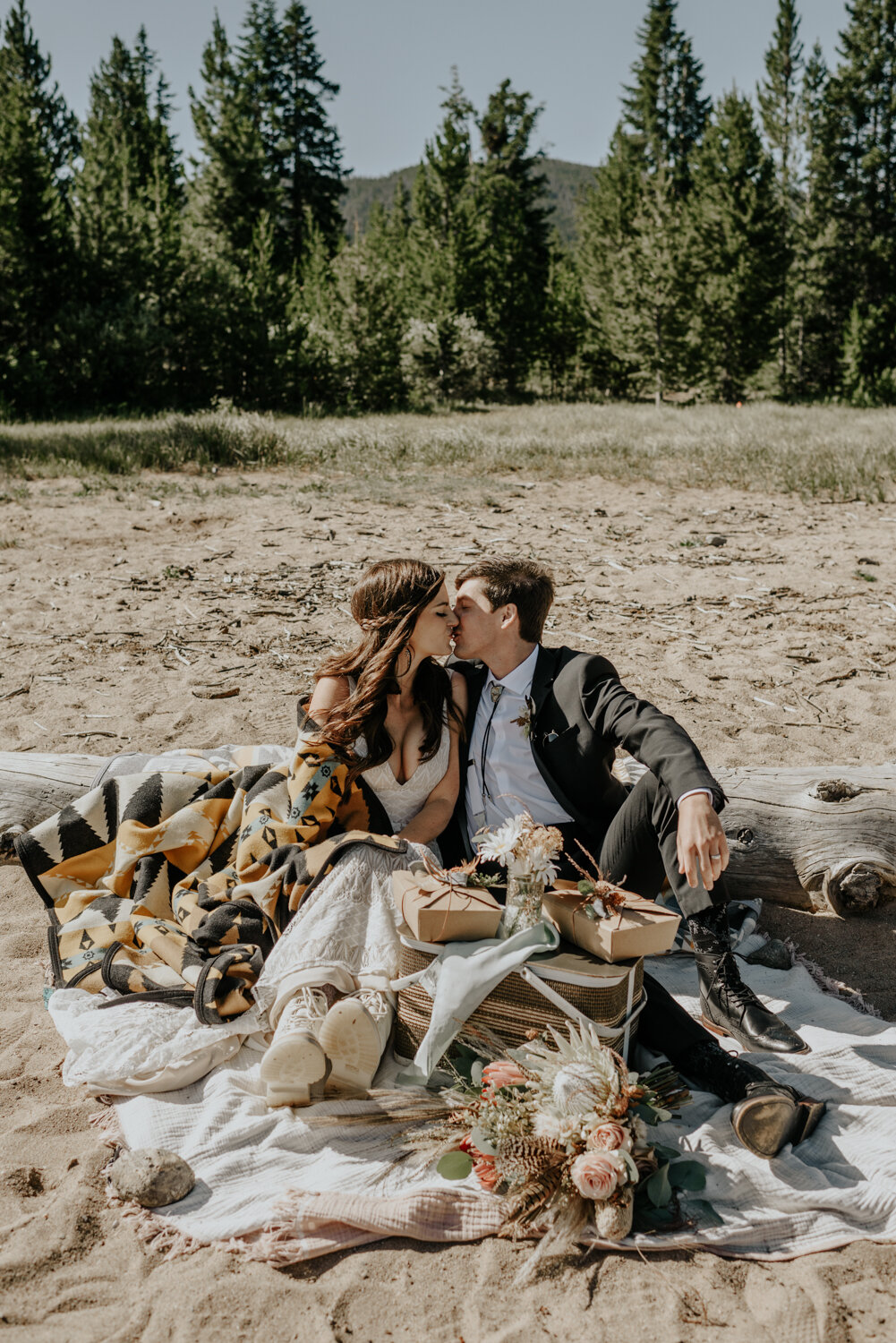 Lake Dillon Elopement Photographer