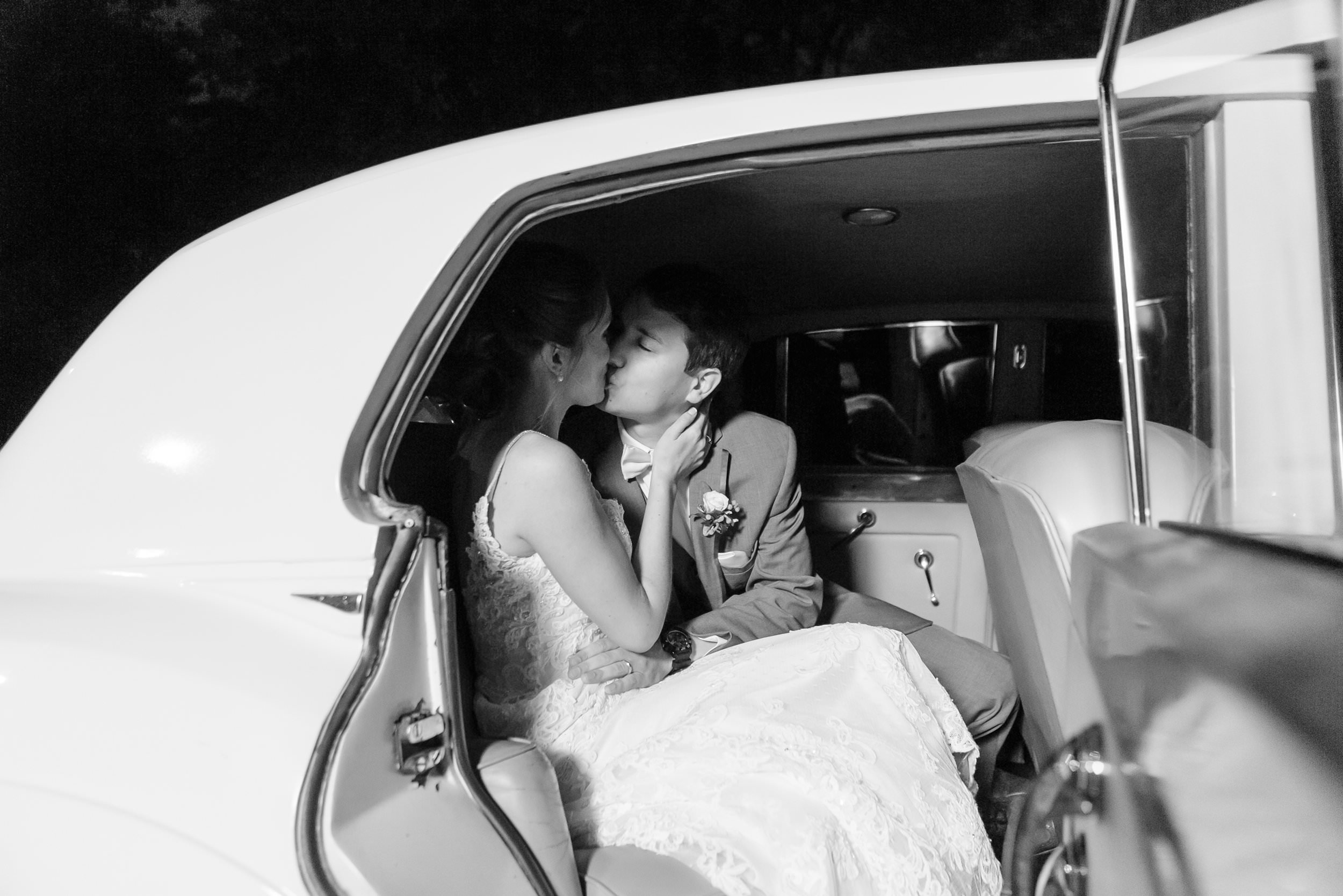 Flint-Hill-Wedding-Photographer50.jpg