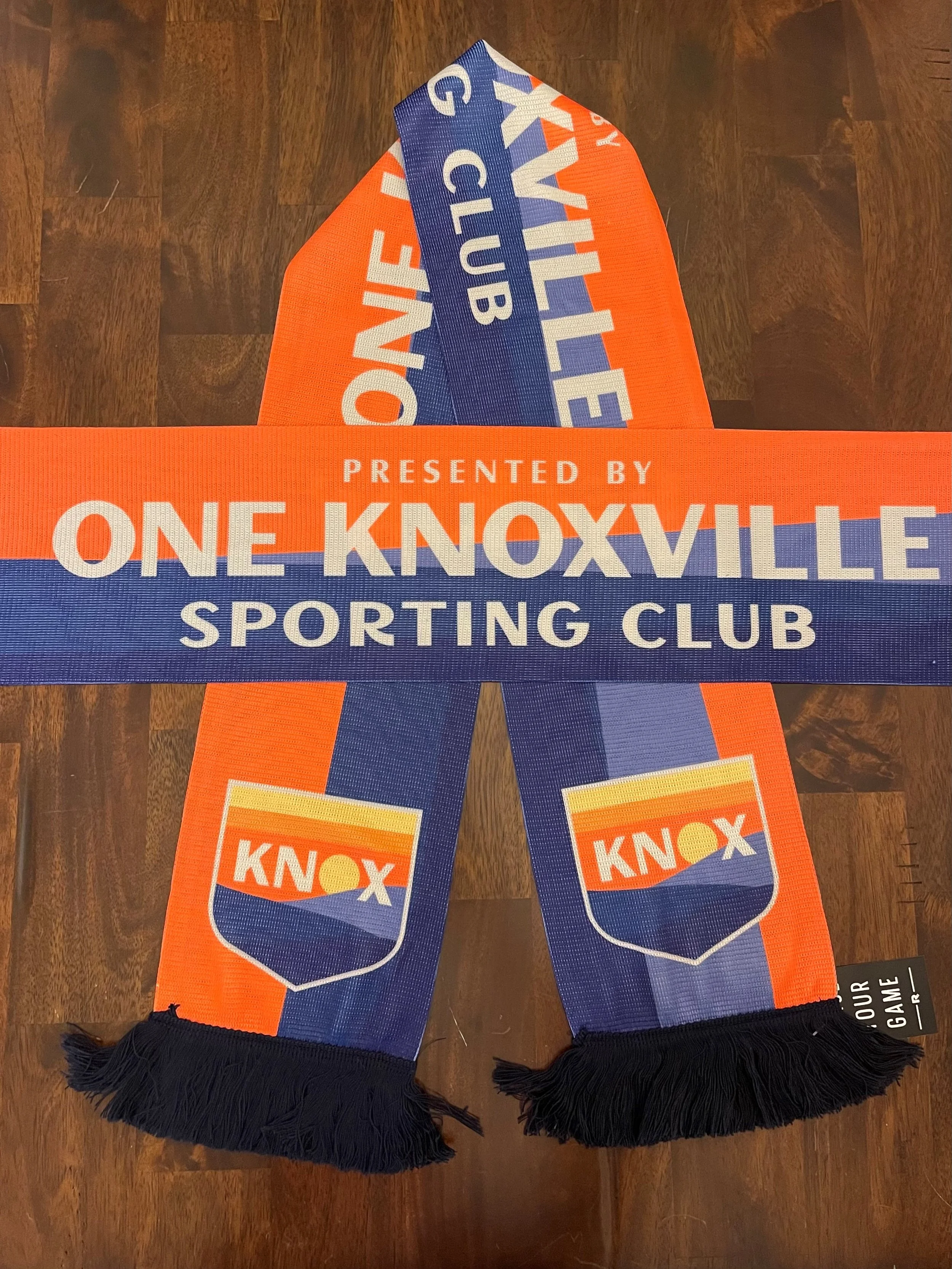 scarf one knox front.jpg