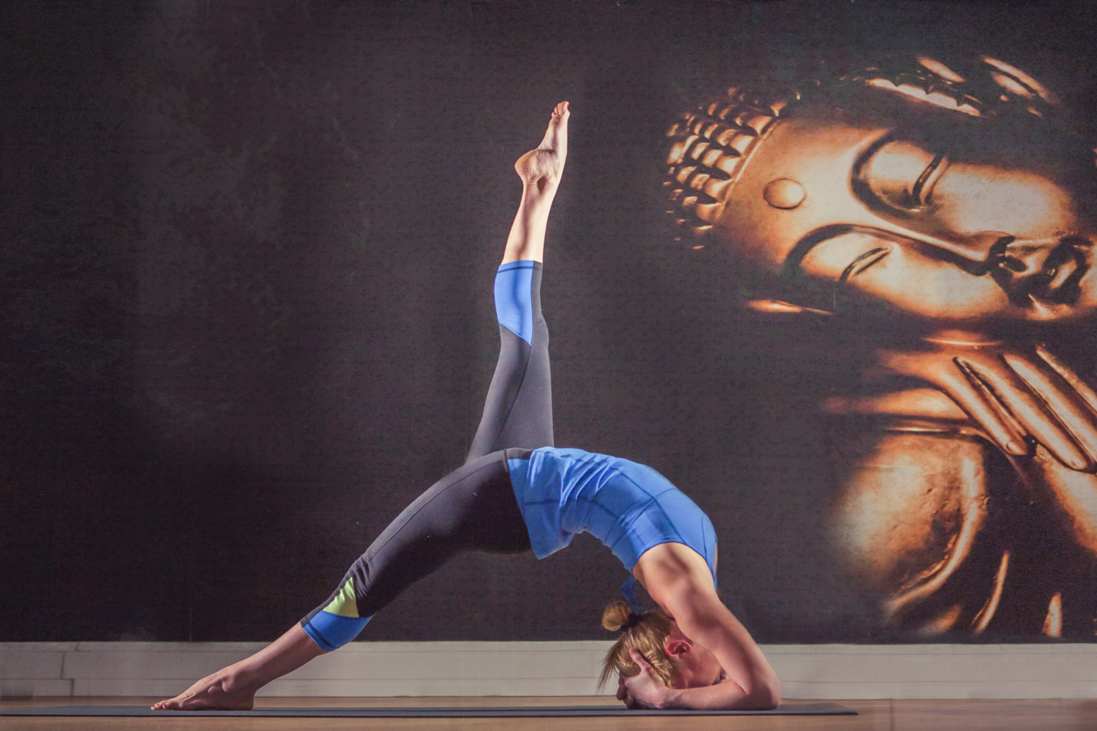 Just Love Yoga - Eka Pada Viparita Dandasana.jpg