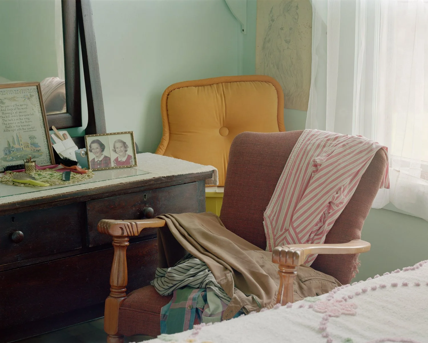 untitled_clothes_on_chair.jpg
