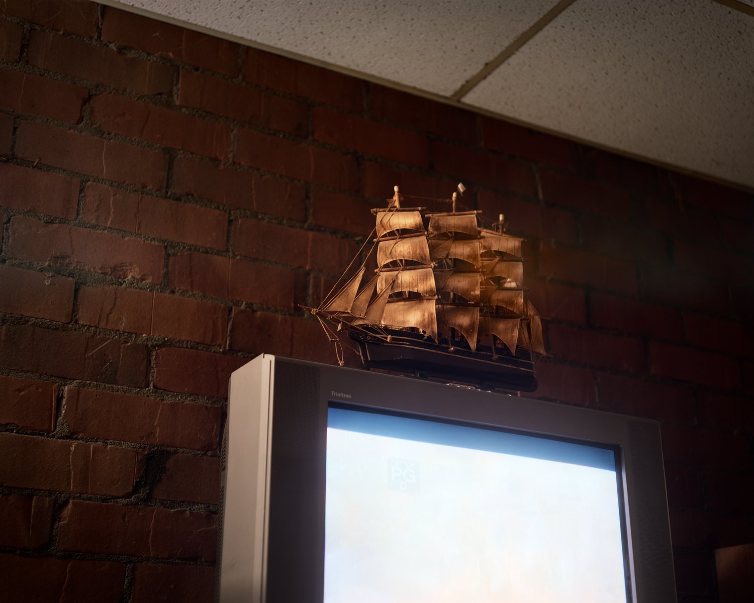 untitled_ship_on_tv.jpg