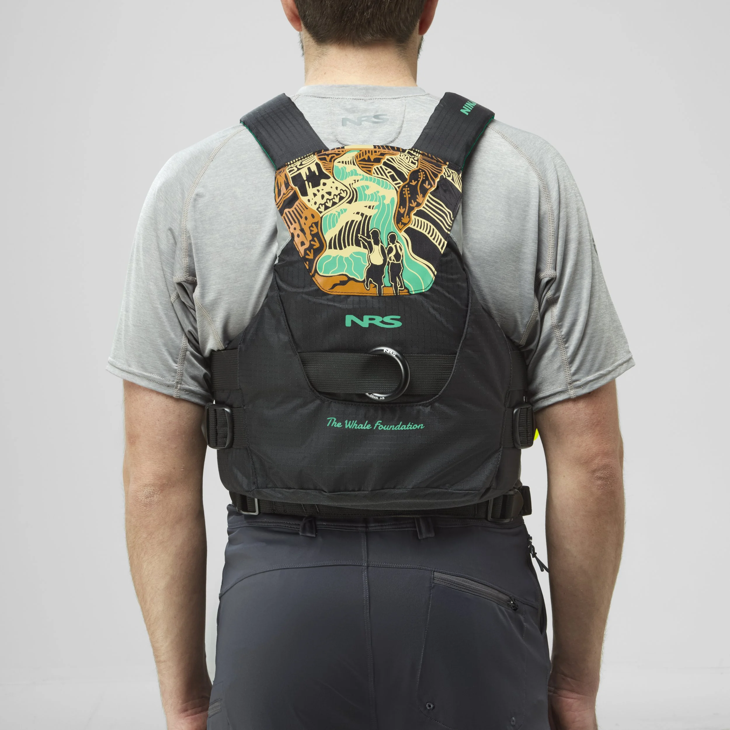 40000_01_Black_Model_Back_082225 copy.jpg