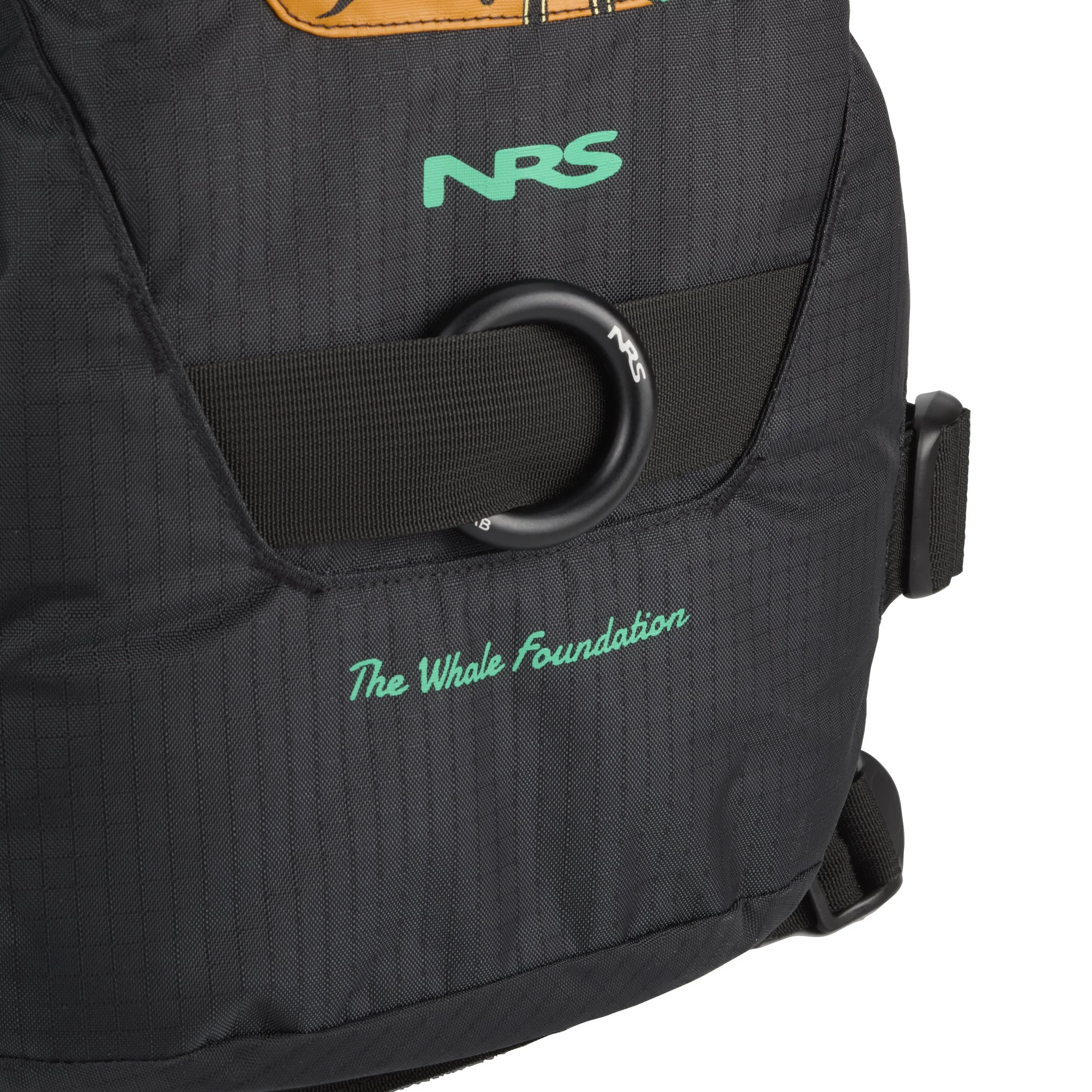 40000_01_Black_na_Detail5_082225 copy.jpg