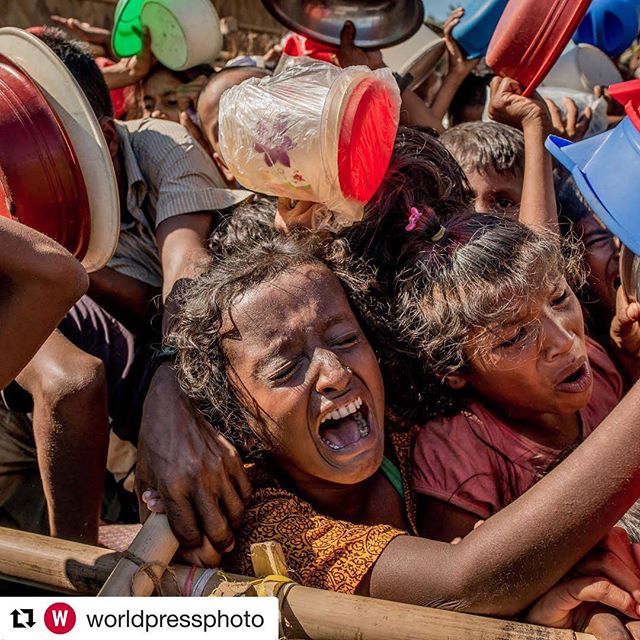 This just caught my eye.. If you think you haven’t got enough, think again.
I’ll stop here.💔
Stay real.
#Repost @worldpressphoto (@get_repost)
・・・
A stampede of children push forward as they struggle to enter a center were hot meals are distributed daily in a refugee camp in Bangladesh. Every morning, there are thousands of children and some struggle to get the meal that consists in rice and a little bit of meat. But there only enough food for half of them, the rest will go back empty handed.
⠀⠀⠀⠀⠀⠀⠀⠀⠀
After decades of systematic discrimination and persecution against the Rohingya Muslims, in late August Myanmar’s army began a campaign of what the United Nations has called ethnic cleansing. More than 620,000 have fled to Bangladesh in the last three months, arriving to squalid makeshift camps joining the more than 300,000 Rohingya who had escaped in previous influxes in recent years. Doctors Without Borders called the health conditions of the refugee encampments a time bomb.
⠀⠀⠀⠀⠀⠀⠀⠀⠀
Hi, my name is Tomas Munita, I am a freelance photographer based in Chile. I work mostly for The New York Times covering news worldwide and this week as I am taking over the World Press Photo Foundation Instagram feed. I will be sharing my latest work for the NYT documenting the current humanitarian crisis of the Rohingya people.
⠀⠀⠀⠀⠀⠀⠀⠀⠀
@nytimes #nytassignment
__________
⠀⠀⠀⠀⠀⠀⠀⠀⠀
Entries for the 2018 Photo Contest are now open! Deadline: 4 January at 12 (noon) CET.
⠀⠀⠀⠀⠀⠀⠀⠀⠀
The contest is open to professional photographers and photojournalists, and entry coordinators submitting work on their behalf. It’s free to enter and judged anonymously by an independent jury.
⠀⠀⠀⠀⠀⠀⠀⠀⠀
Visit worldpressphoto.org to find out more and register now!
