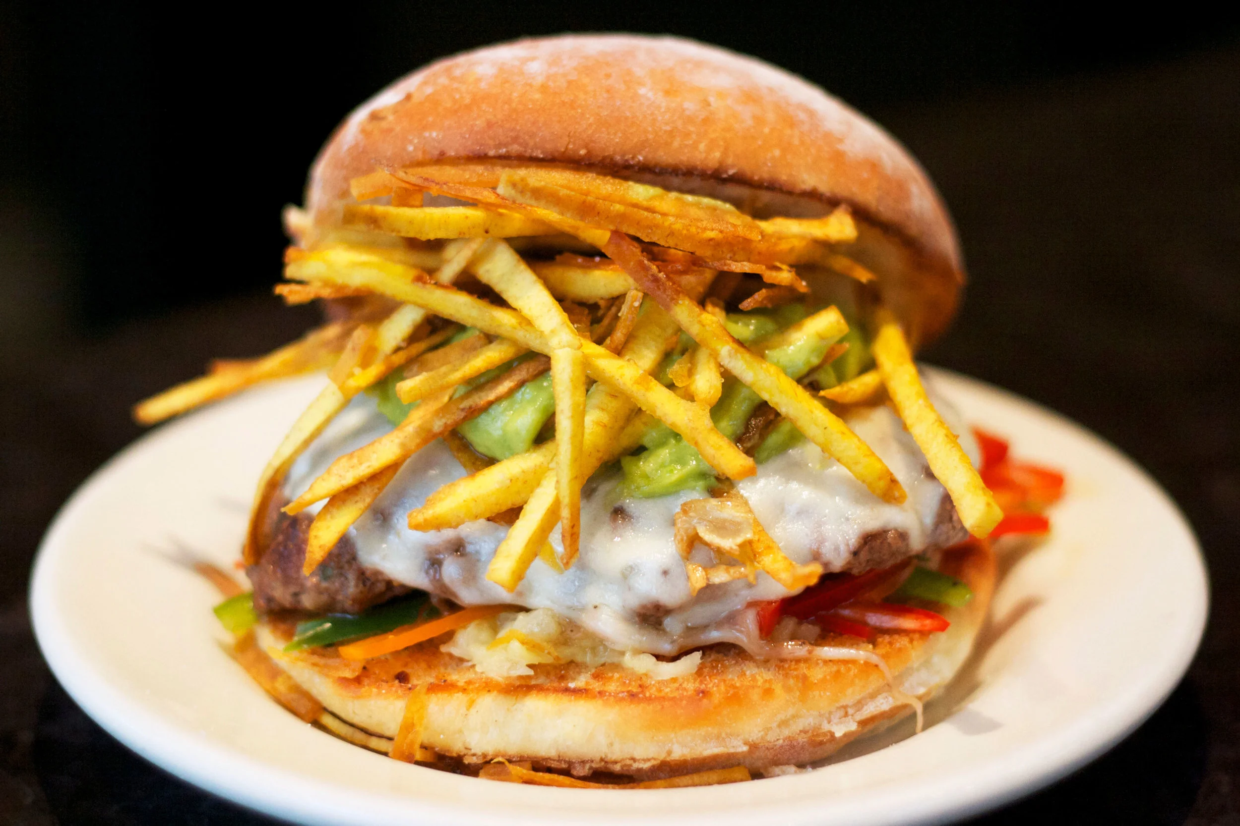 DMK-Cuba-Extreme-Burger.jpg