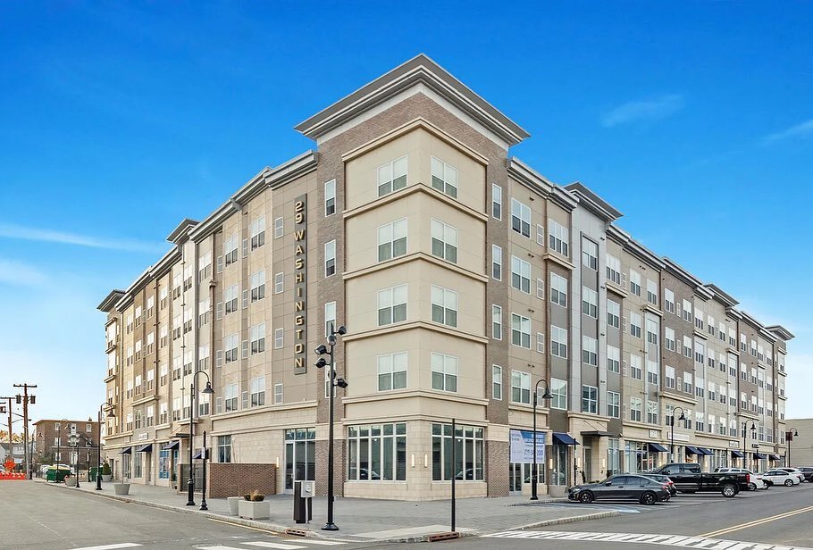 Unit availability at our 29 Washington building. Studio, 1B &amp; 2B. Short commute to the city, Performing Arts Center across the street! Up &amp; coming area! Contact @bhaibach31 for all inquires