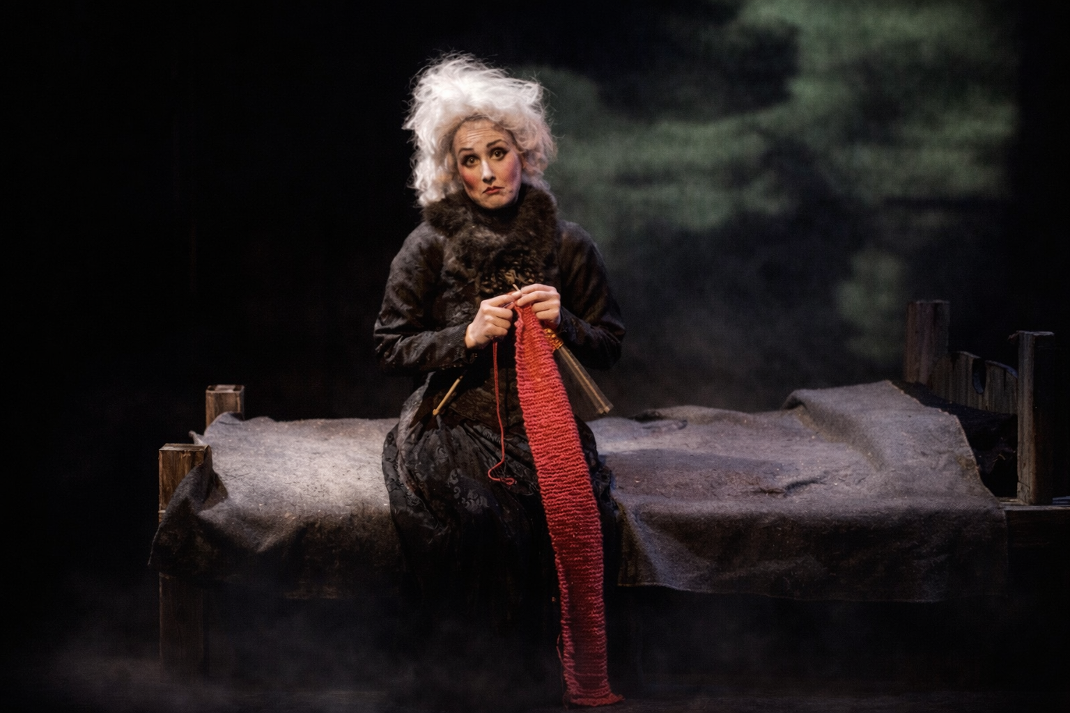 Scene from Voolf, devised and directed by Chris Garcia Peak with Cock and Bull Arts, produced at the Chicago Cultural Center.