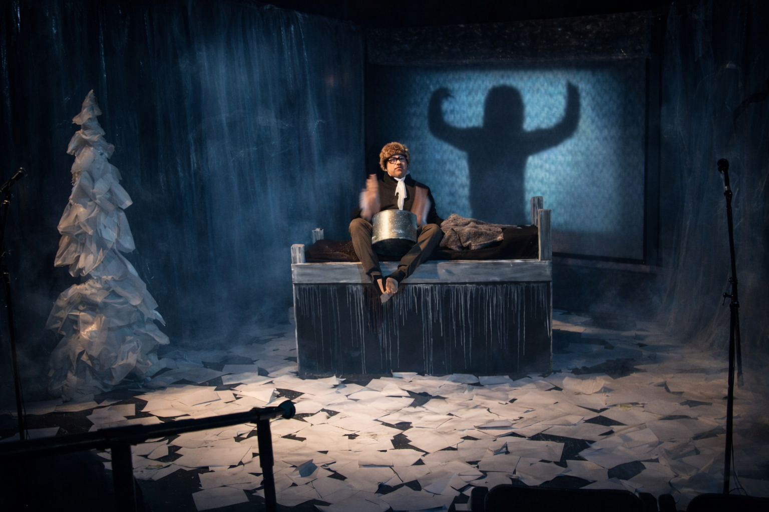 Scene from Voolf, directed by Chris Garcia Peak and devised by Cock and Bull Arts, featuring Tuckie White, Eddy Karch, Sarah Hecht, and Kristen King, produced in Chicago at the Gunder Mansion.