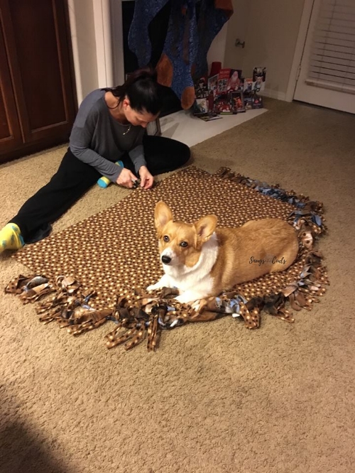 tie blankets.jpg