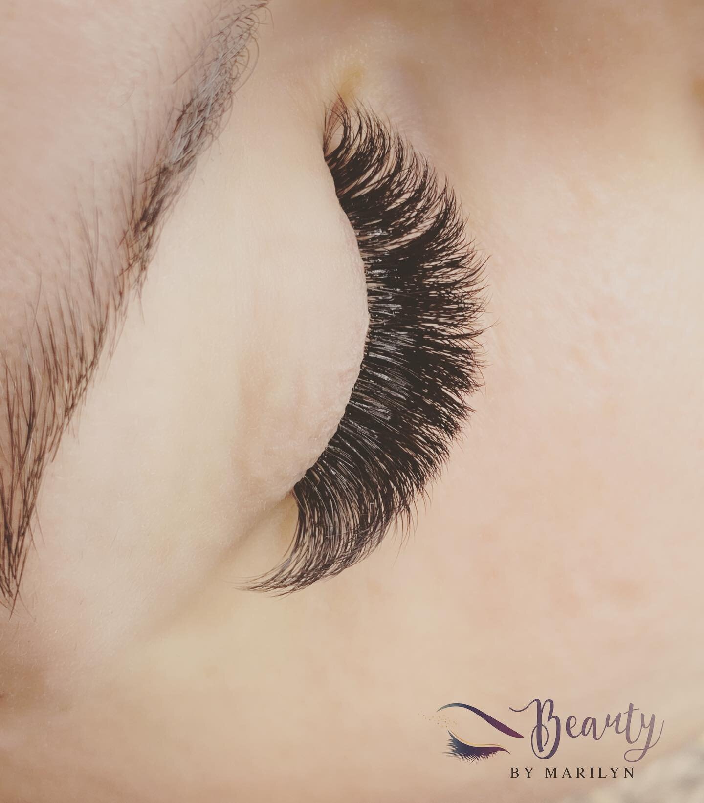 Wake up with lashes on and save time every morning. Her Lashes are so soft and fluffy! 🥰
Russian Volume in .07 
__________________________
* 📆 By appointment only * Book online www.beautybymarilyn.com
* Any questions 📲 text. (714) 814-7288
📍8550 
