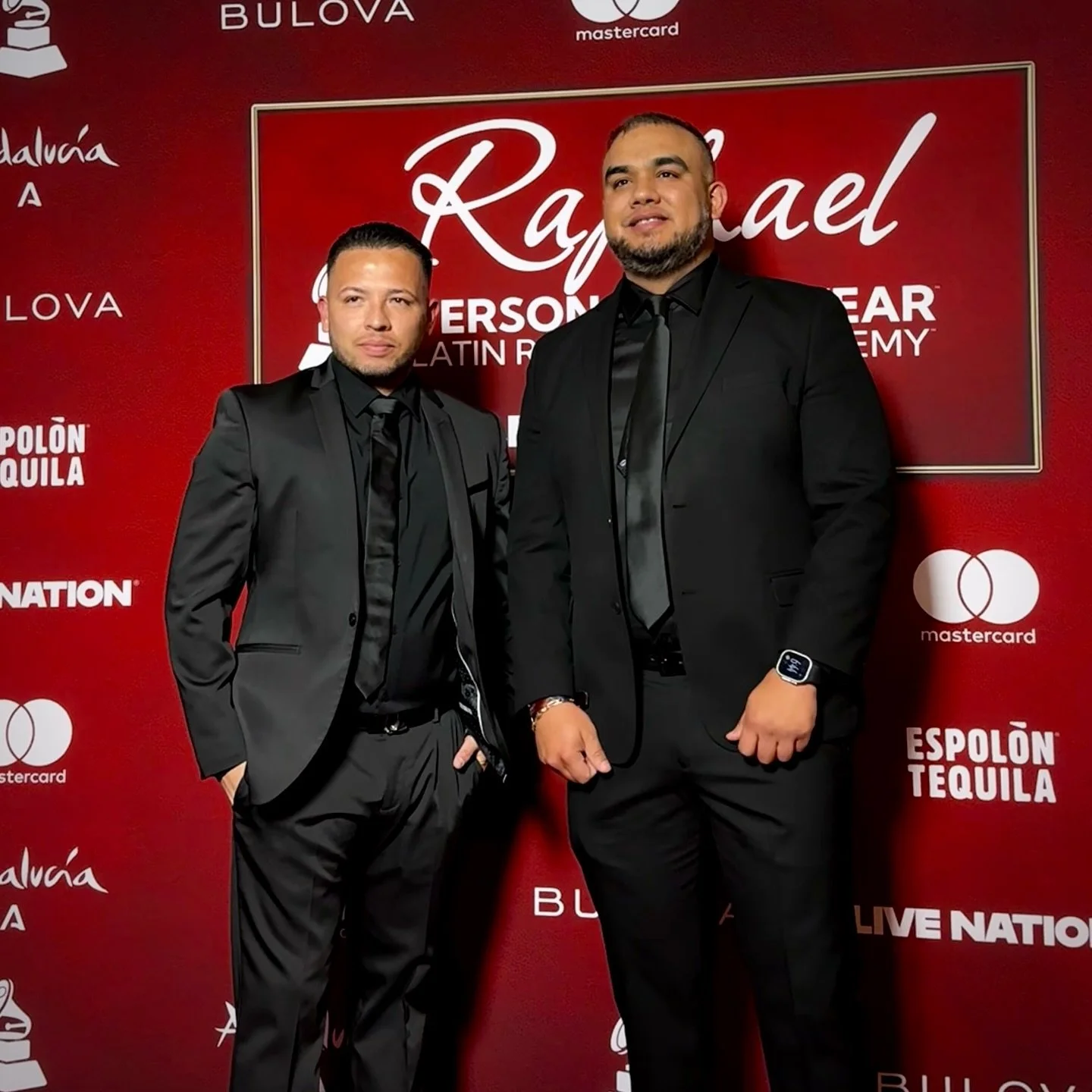 2025 Latin Recording Academy Person of the Year Raphael 🏆🔥! Presentes, As&iacute; De F&aacute;cil! @raphaelartista @latingrammys #POTY #PersonOfTheYear #LatinGrammys #LatinGrammys2025 #RecordingAcademy #Raphael