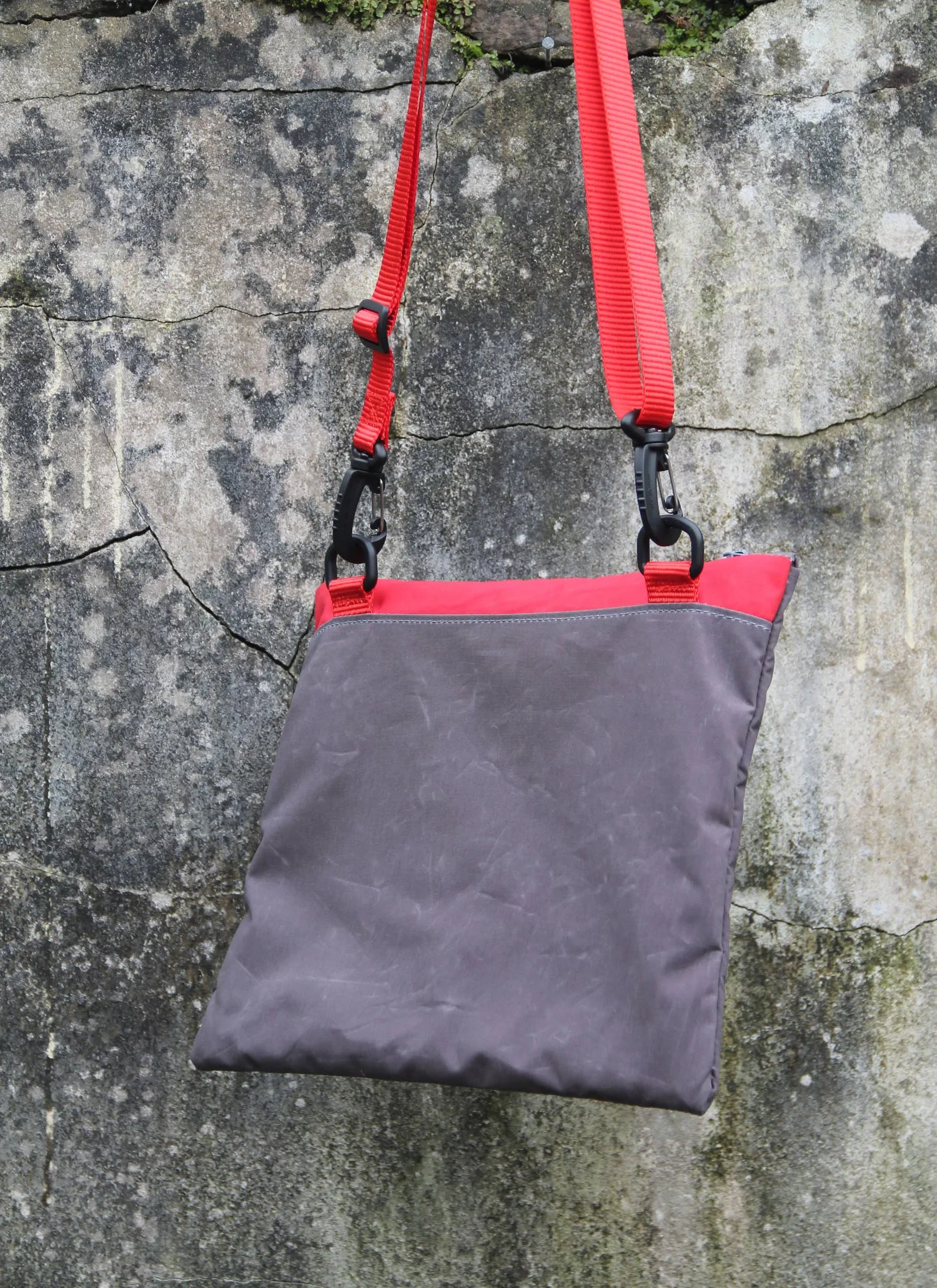 gelli-back.jpg