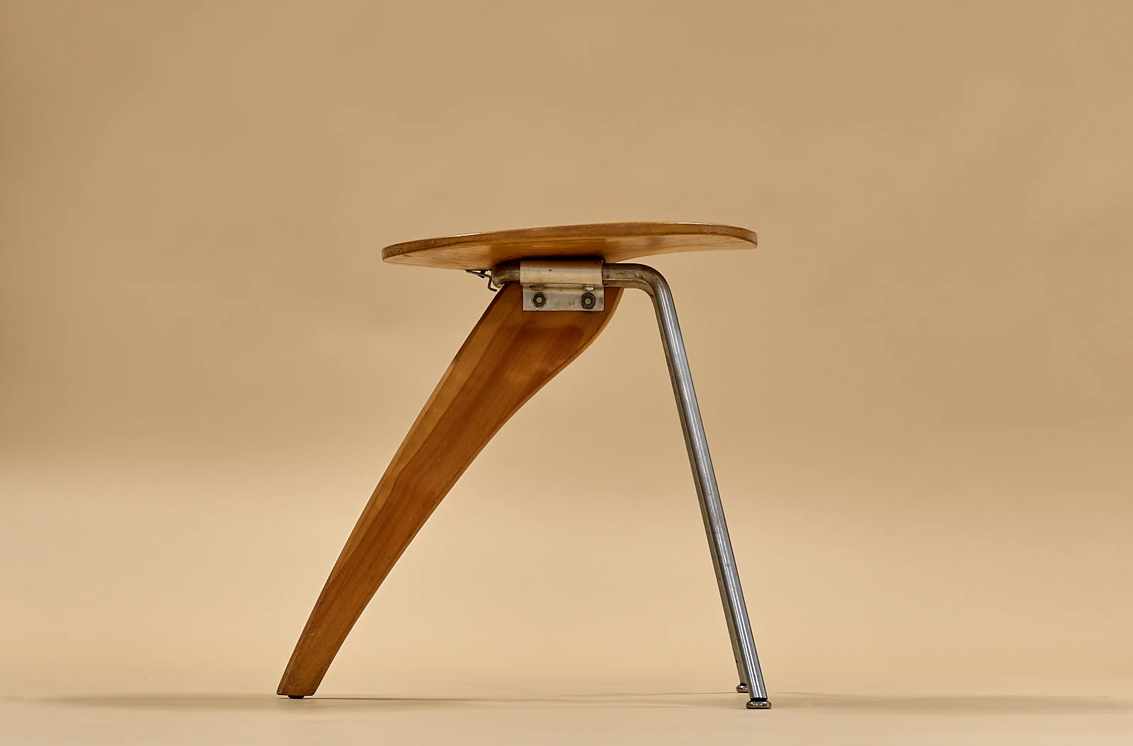 1940s Isamu Noguchi Rudder Table for Herman Miller Click here for our American Studio Collector Pieces