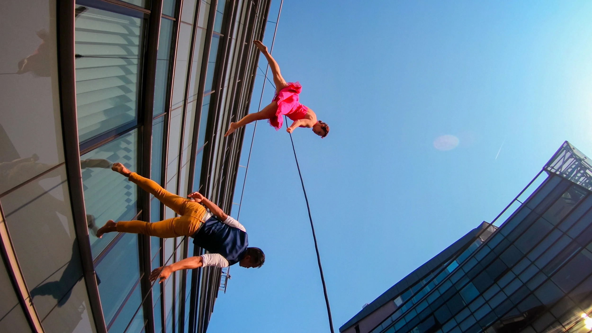 BandaloopExtra_COLORED_ExtendedJumpOuts00000000.mov.00_00_01_07.Still001.jpg