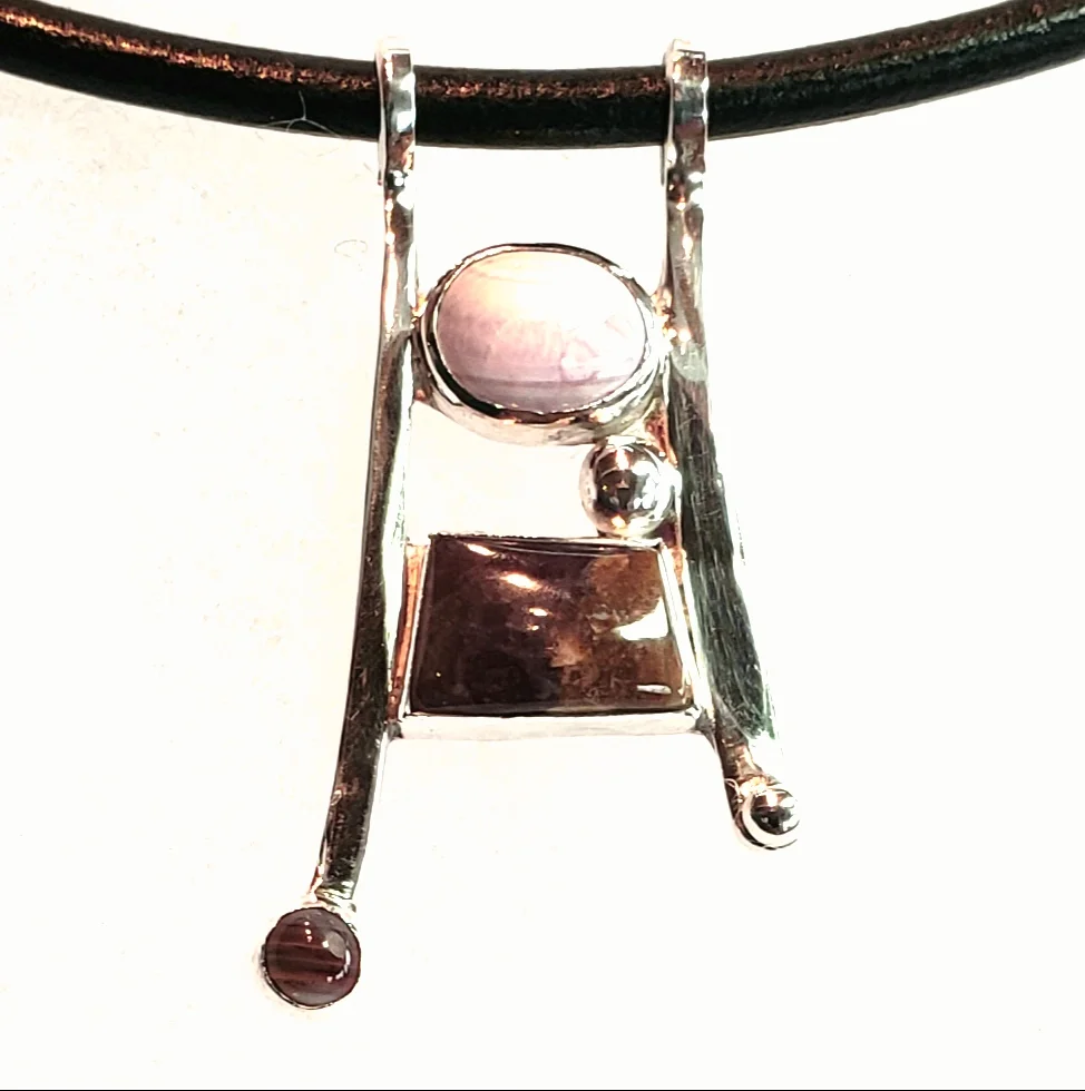 Polyphonic Striations