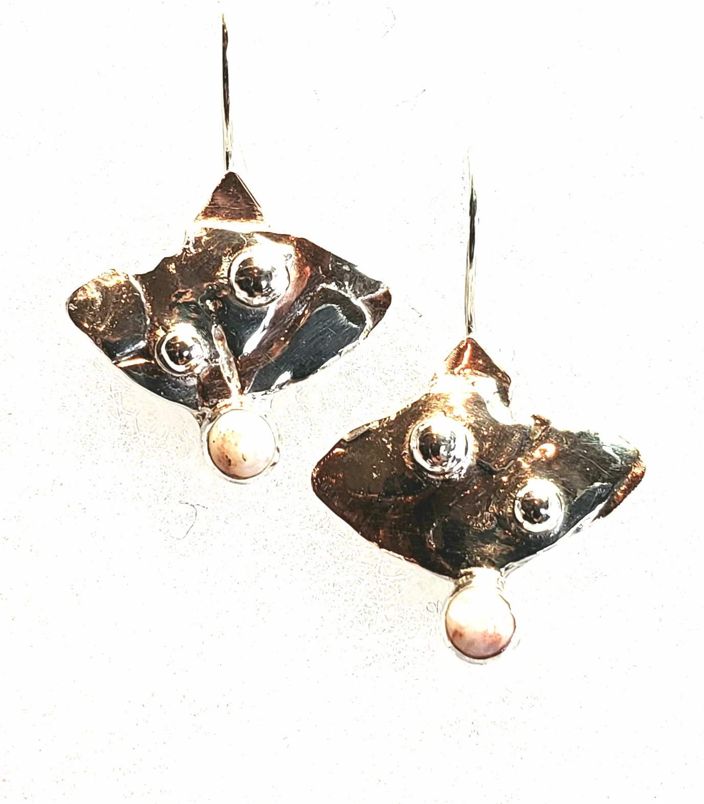 Pink Plumes and Rays