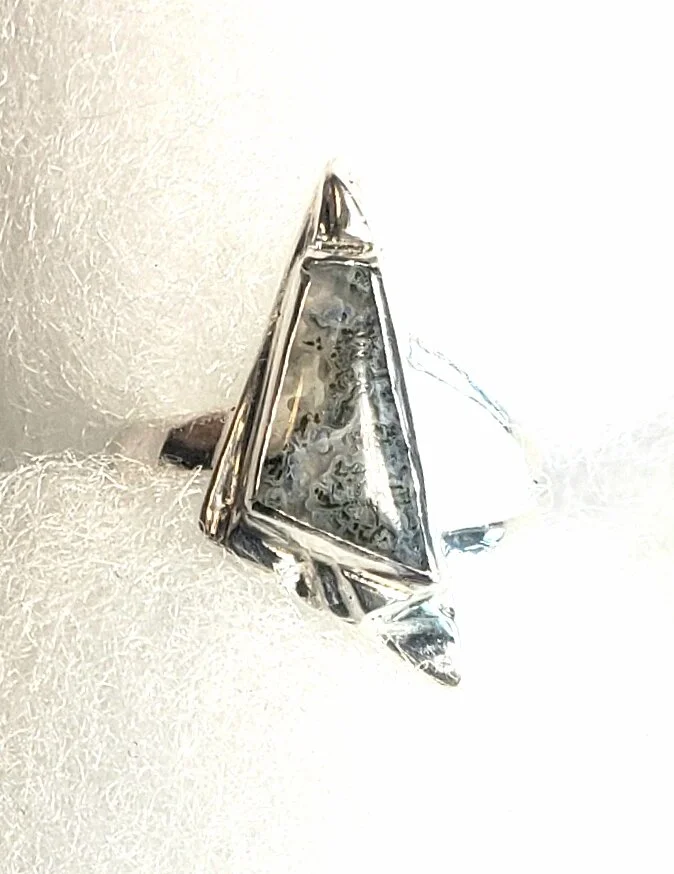 Thunder Moss Agate Ring