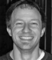 Joel Tosi Headshot