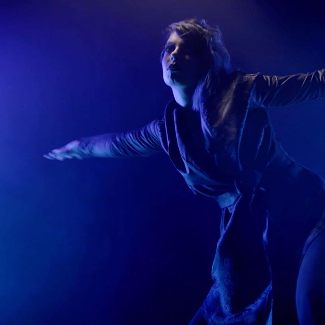 Our rhythm @sk_pea in blue in the Tower music video. It&rsquo;s out now on our website, check it out through the link in our bio ✨
Directed by @kylejamespatrick
Cinematography by @thejonyroy .
.
#musicvideo #livemusicphoto #cinematography #band #girl