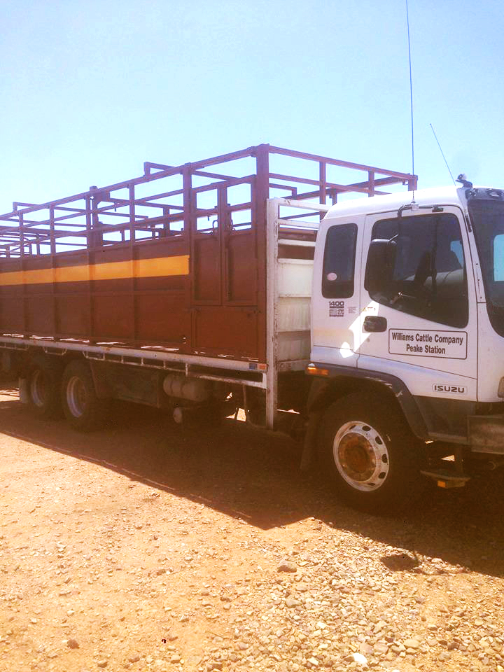 williams-cattle-company-south-australia-cattle-station-sa-plant-and-equipment-the-peake-truck.jpg