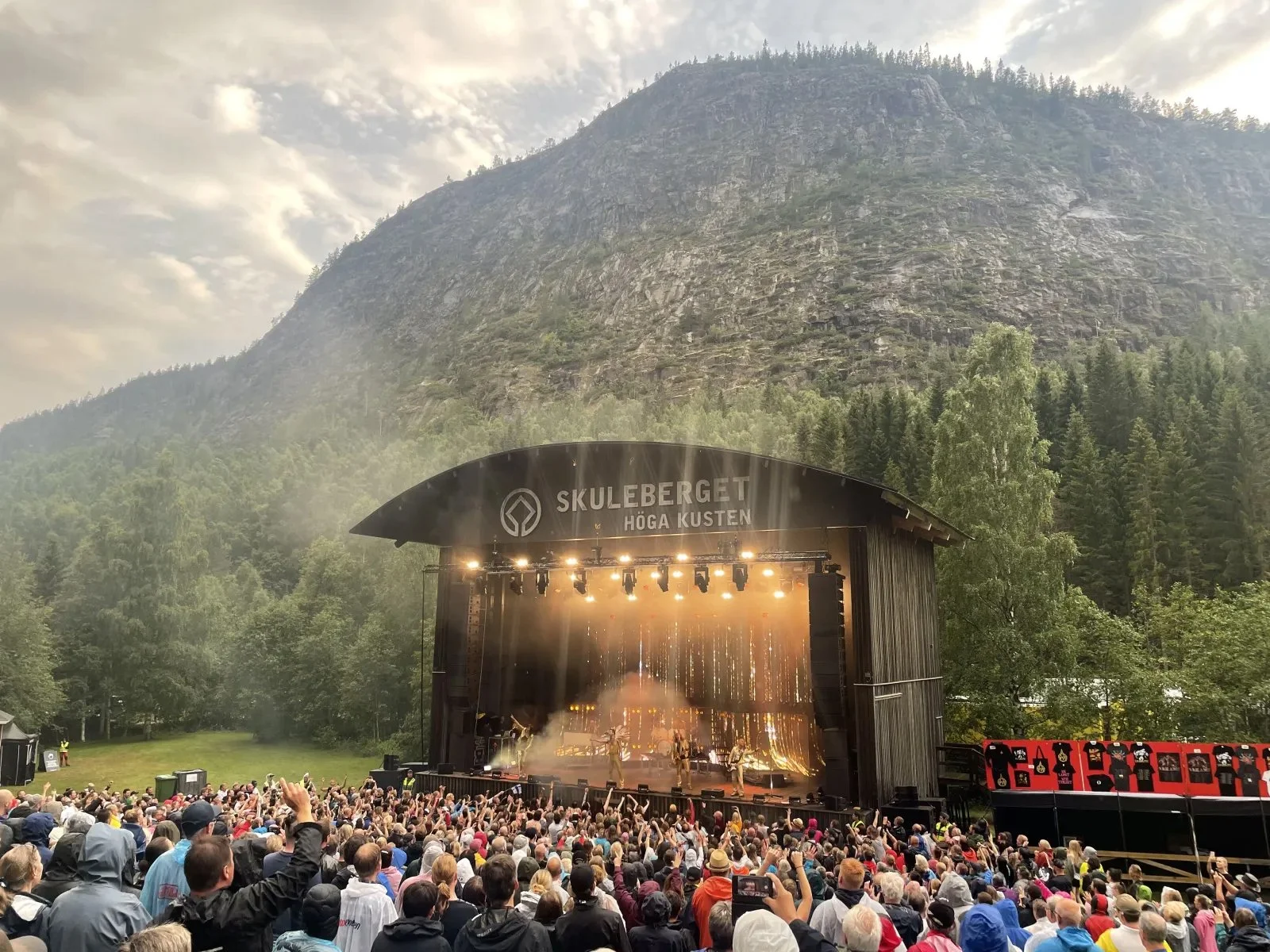 naturscen-concert-night-skuleberget-hoga-kusten.jpg