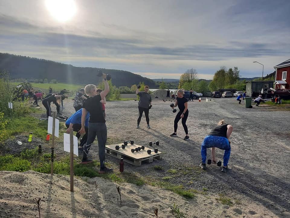 Marcus-Lindberg-Hoga-Kusten-outdoor-training-class-15.jpeg