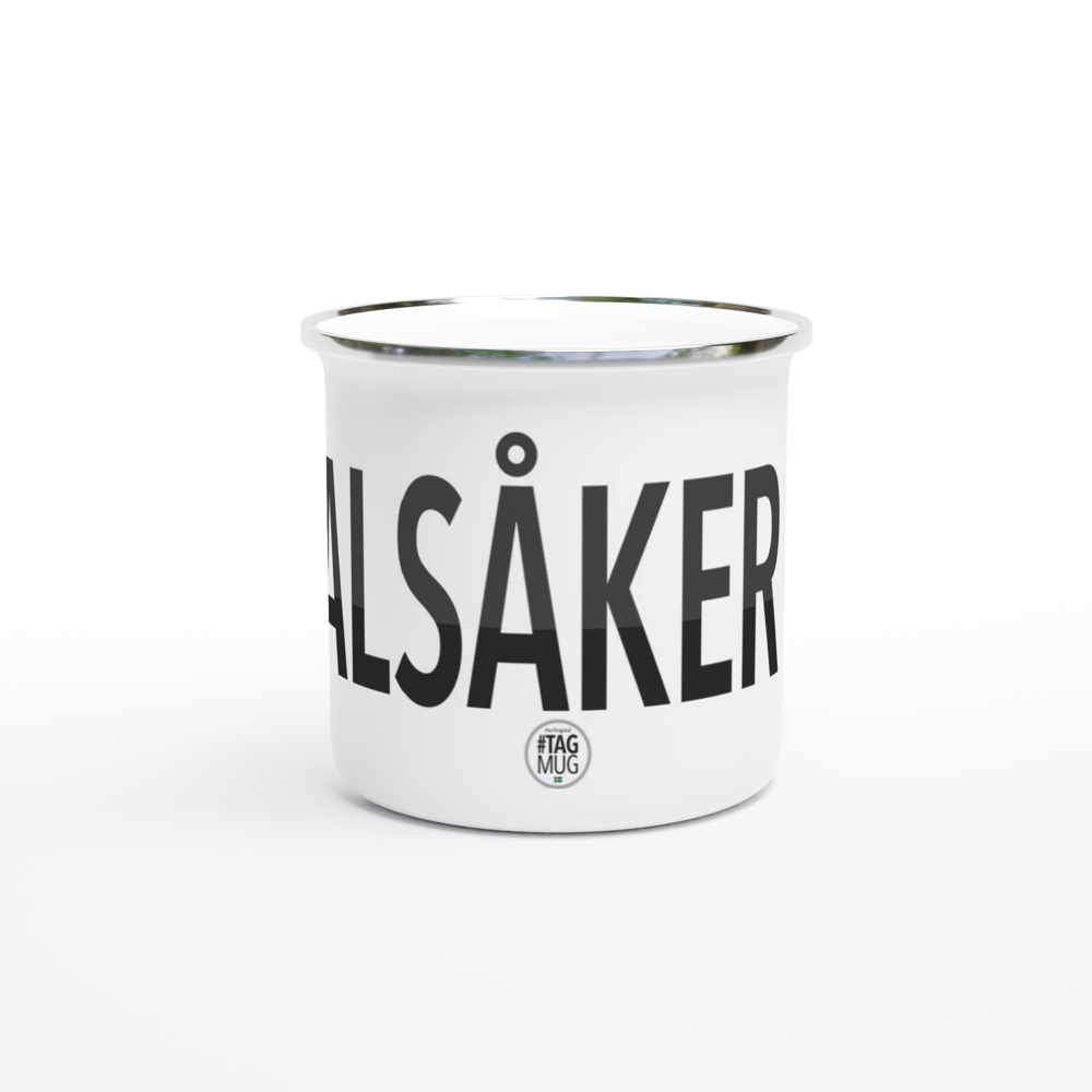 The picture shows the 12oz white enamel mug "#SALSÅKER Höga Kusten" from the series HIKING #TAGMUG™, taken from the side opposite to the handle