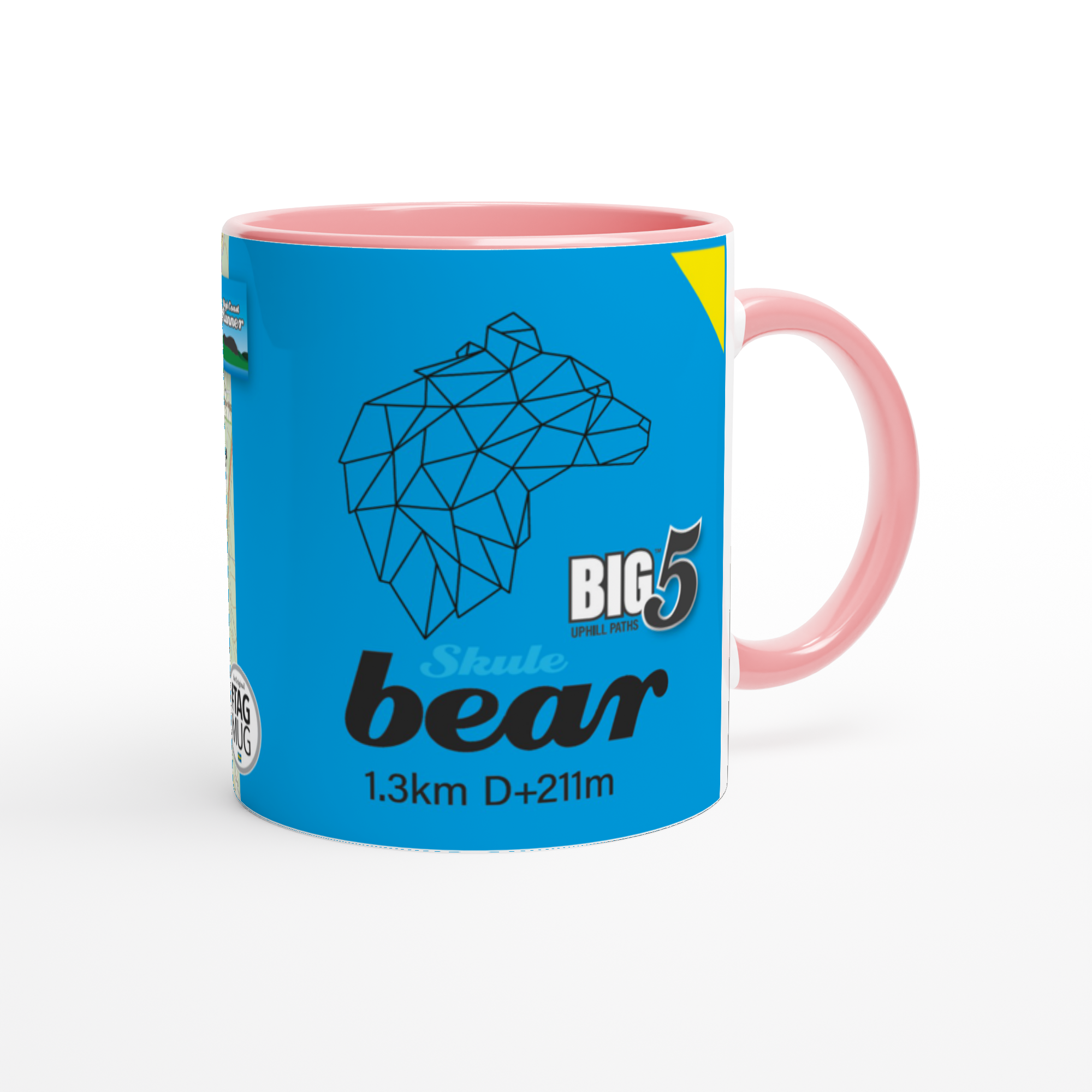 The picture shows a right side view of the 11oz ceramic mug "SKULEBERGET BEAR PATH" from the series “SKULE BIG5" #TAGMUG™ with pink color inside
