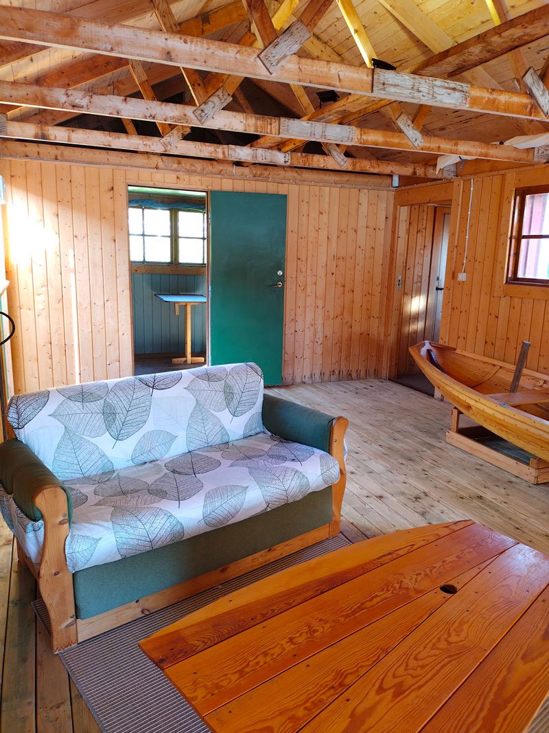 living-interiors-airbnb-dock-house-boathouse-docksta-skuleberget-hoga-kusten-woodenhouse-tinycabin.jpg