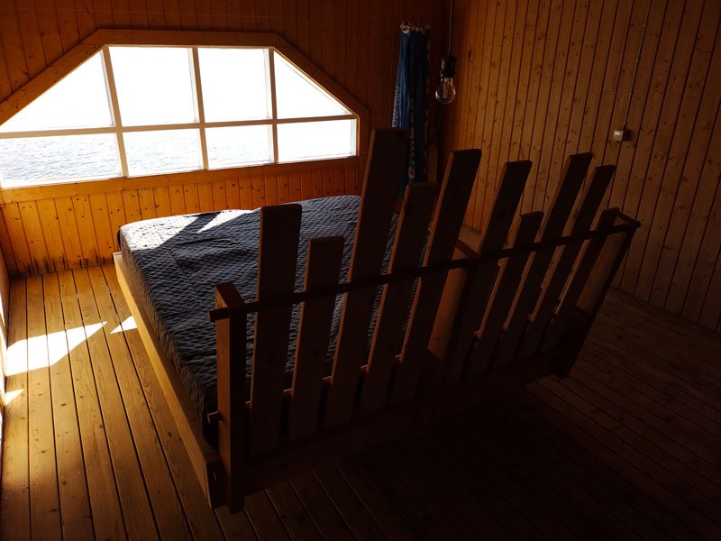 sleeping-over-the-sea-hoga-kusten-airbnb-superhost-boathouse-glamping.jpg