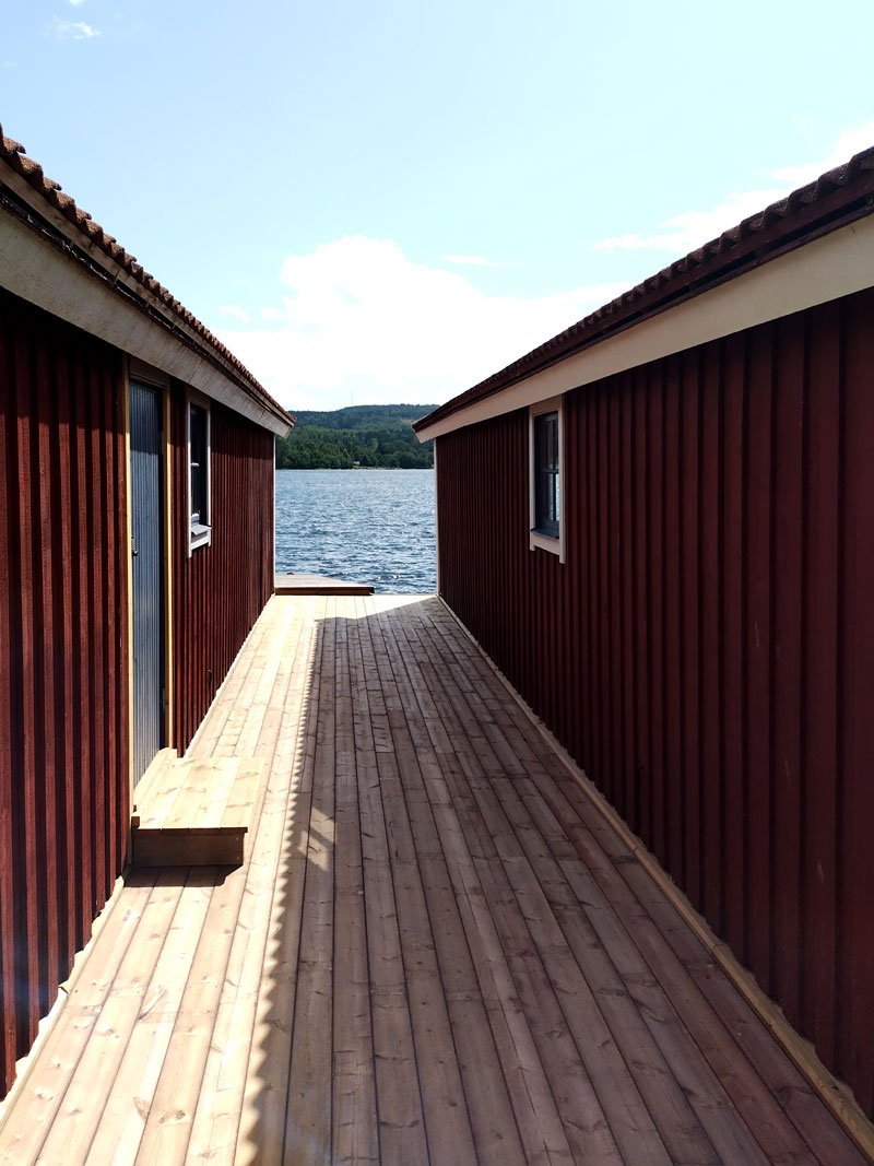 living-outdoor-seaside-airbnb-hoga-kusten-docksta-skuleberget-dock-house.jpg