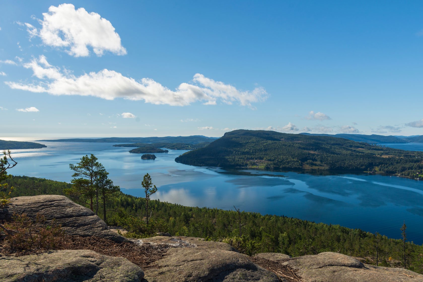 Grab&amp;Go: Arrive Without a Plan on the High Coast (Docksta)