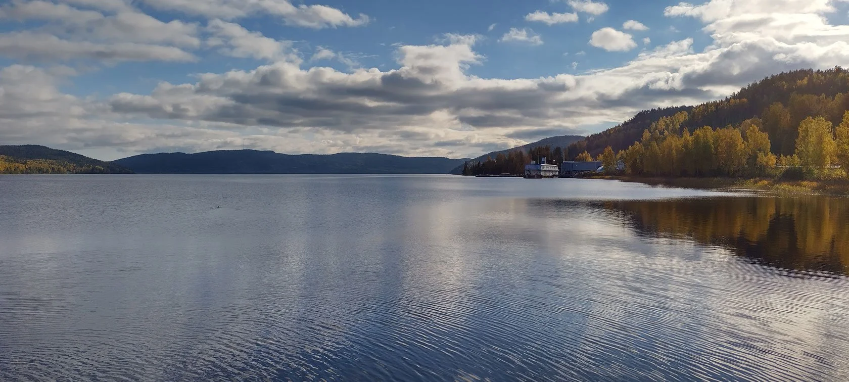 hoga-kusten-seaview-autumn-panorama-base-camp-docksta-havet-airbnb-sweden-explore-nature.jpg