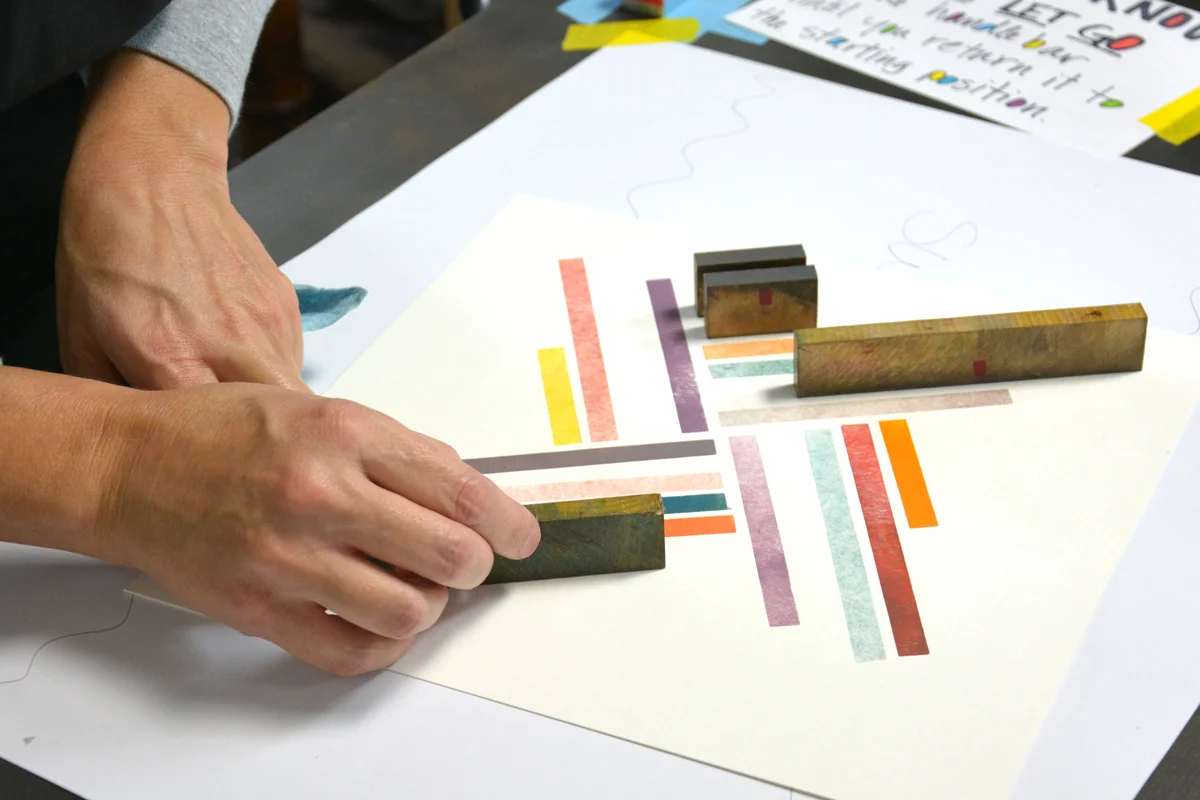 ⬆ A production shot of the image above.